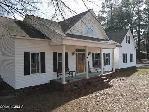 Exterior - 723 Nobles Mill Rd, Deep Run, NC 28525 photo 3 of 8