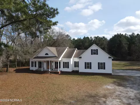 723 Nobles Mill Rd, Deep Run, NC 28525