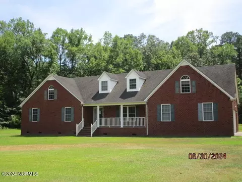 931 Halls Creek Rd, Elizabeth City, NC 27909