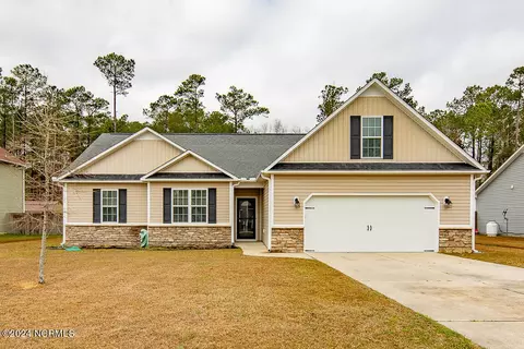 109 Mccabe Ct, Havelock, NC 28532