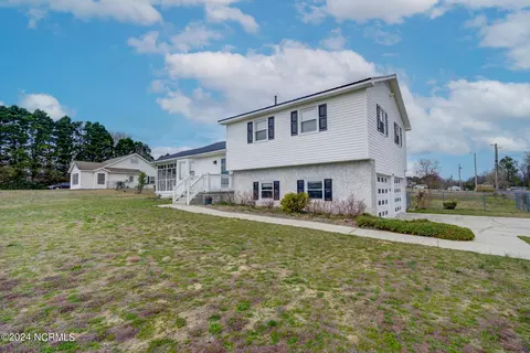 656 Old Cheraw Hwy, Rockingham, NC 28379