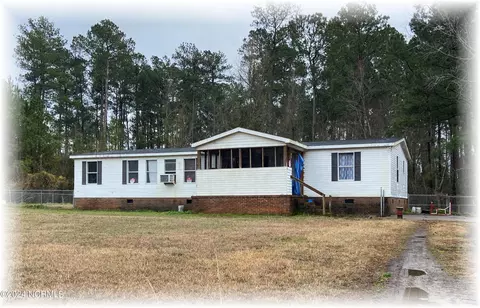 6875 Mosquito Hill Rd NW, Ash, NC 28420