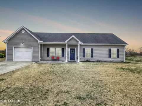 2115 Aydlett Dr, Elizabeth City, NC 27909