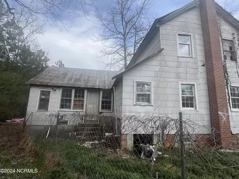 3094 Gray Rd, Chocowinity, NC 27817 photo 2