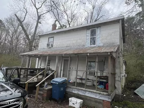 3094 Gray Rd, Chocowinity, NC 27817