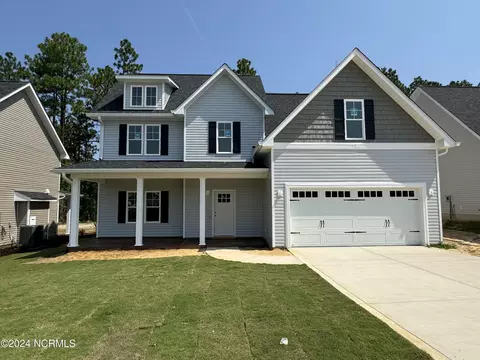 161 Rough Ridge Trl, Aberdeen, NC 28315