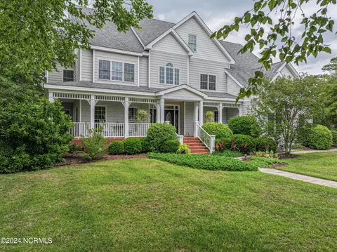 1821 Bloomsbury Rd, Greenville, NC 27858