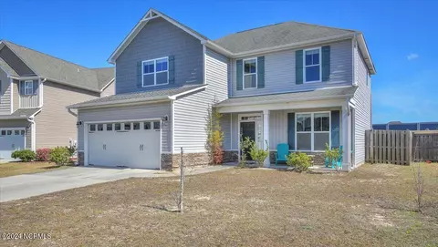 5558 Sun Coast Dr, Wilmington, NC 28411