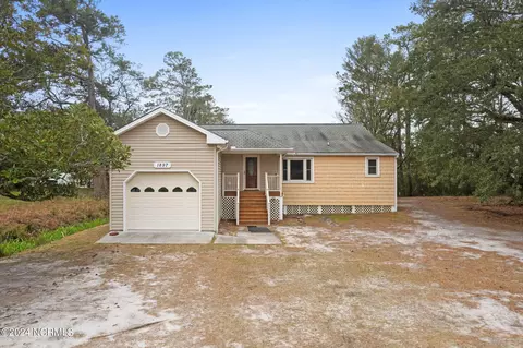 1897 Waterway St SW, Supply, NC 28462