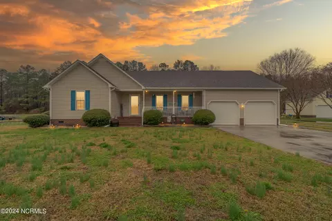108 Mitchell Rd, Camden, NC 27921