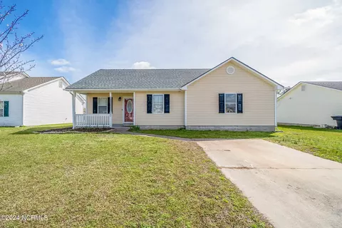 202 Springvale St, Elizabeth City, NC 27909