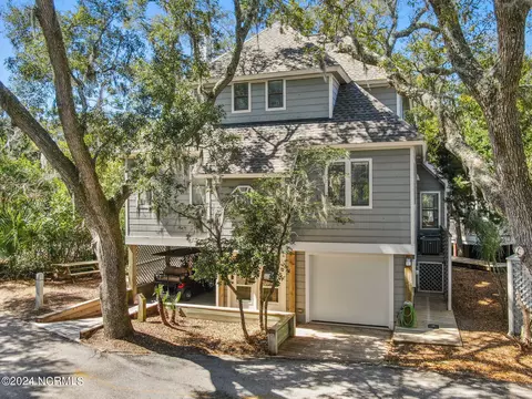 125 N Bald Head Wynd # 6, Bald Head Island, NC 28461