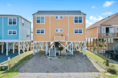 329 Ocean Blvd E, Holden Beach, NC 28462