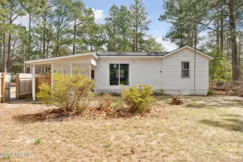 135 S Pecan St, Pinebluff, NC 28373 photo 6