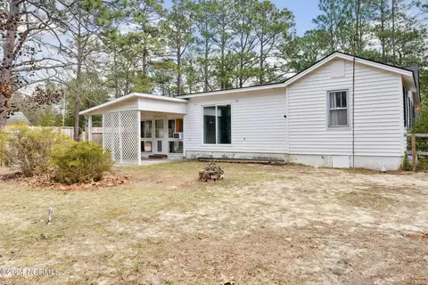 135 S Pecan St, Pinebluff, NC 28373 photo 5