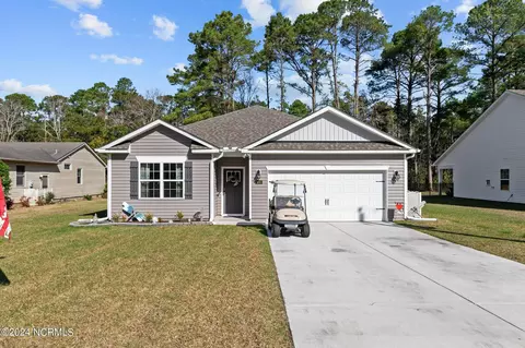 1830 Caracara Dr, New Bern, NC 28560