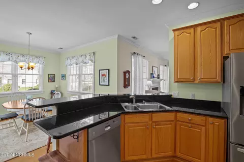 Kitchen - 100 Nanticoke Ct, Chocowinity, NC 27817 photo 2 of 2