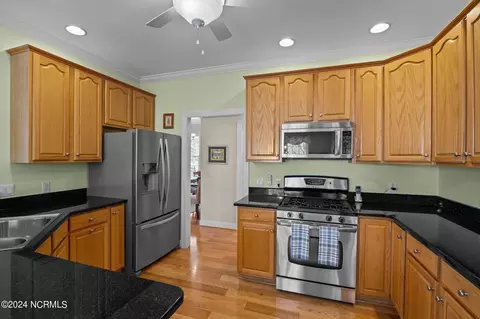 Kitchen - 100 Nanticoke Ct, Chocowinity, NC 27817 photo 1 of 2