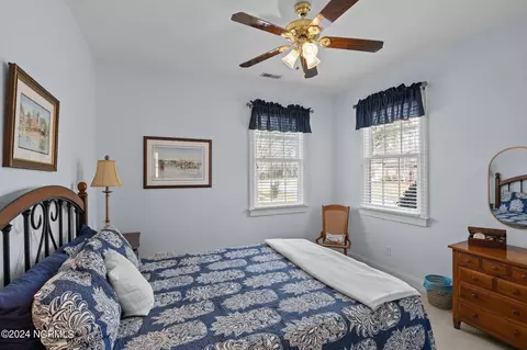 Bedroom - 100 Nanticoke Ct, Chocowinity, NC 27817 photo 5 of 5