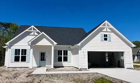 668 Poppleton Dr, Hampstead, NC 28443