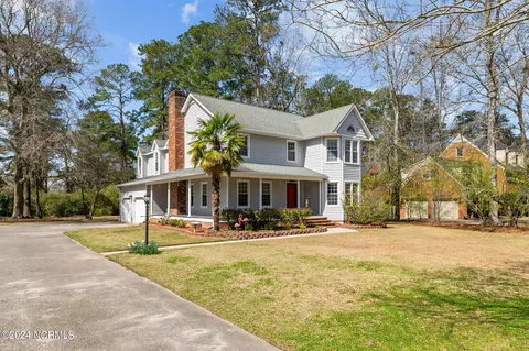 1047 Colleton Way, Trent Woods, NC 28562