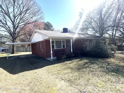 2840 Tilghman Rd N, Wilson, NC 27896