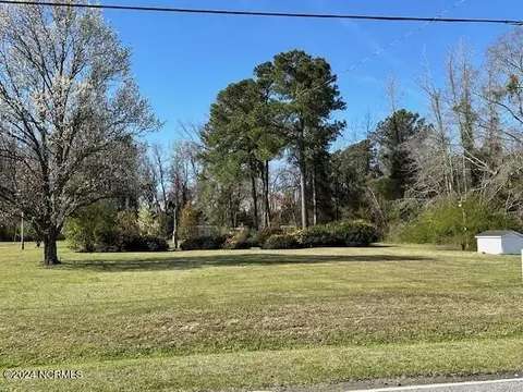 3823 Smyrna Rd, Whiteville, NC 28472