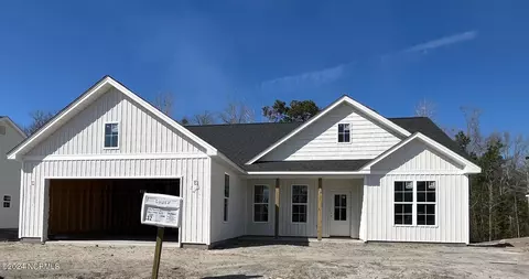 682 Poppleton Dr, Hampstead, NC 28443 photo 3