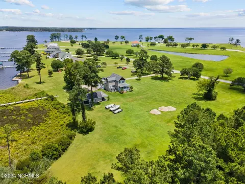 22 Windmill Point Ests, Belhaven, NC 27810 photo 5