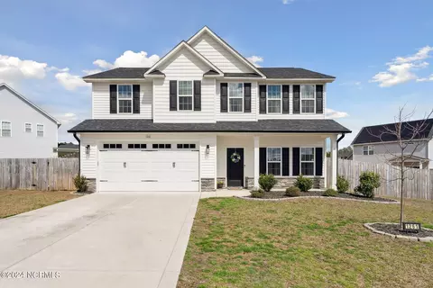 1261 Yellowwood Dr, Aberdeen, NC 28315