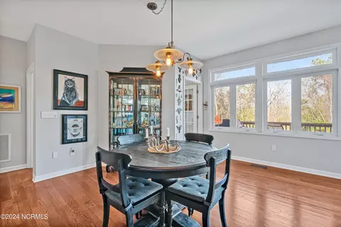 Dining - 422 Lakeview Dr, Hampstead, NC 28443 photo 2 of 2