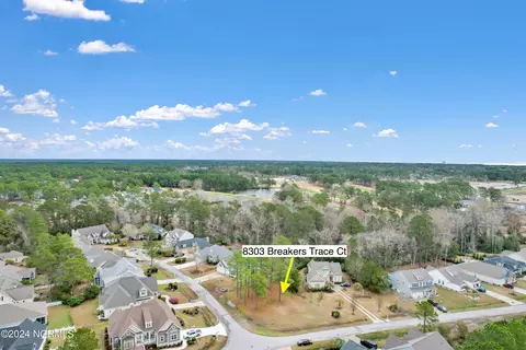 8303 Breakers Trace Ct, Sunset Beach, NC 28468 photo 2