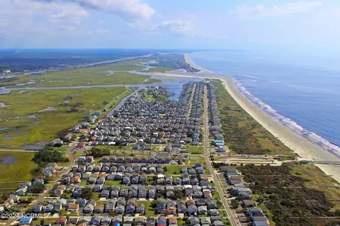 8303 Breakers Trace Ct, Sunset Beach, NC 28468 photo 19
