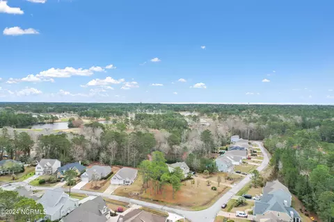 8303 Breakers Trace Ct, Sunset Beach, NC 28468 photo 5