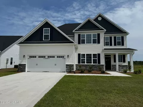 647 Indigo Johnston Dr, Jacksonville, NC 28546