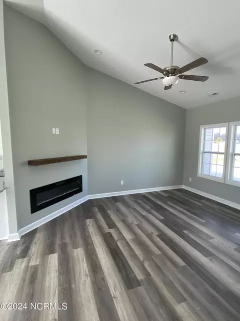 Living - 3017 Condor Ct, Deep Run, NC 28525 photo 3 of 5