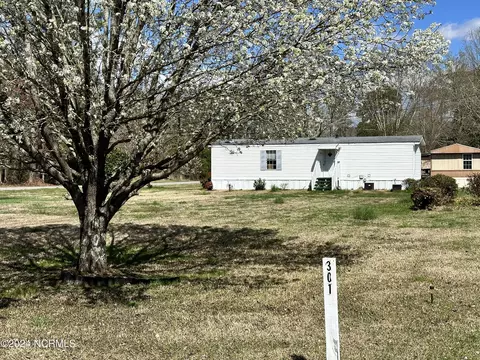 301 Pineview Dr, Edenton, NC 27932 photo 7