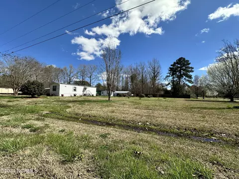 301 Pineview Dr, Edenton, NC 27932 photo 9