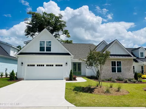 2830 Salvador Way, Castle Hayne, NC 28429