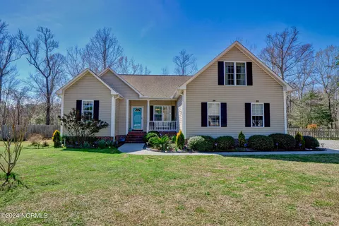 391 Knollwood Dr, Hampstead, NC 28443
