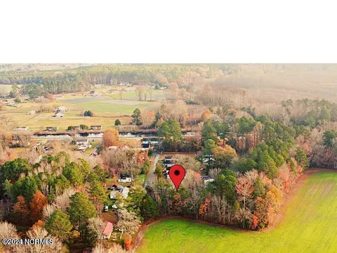 115 Community Dr, Camden, NC 27921