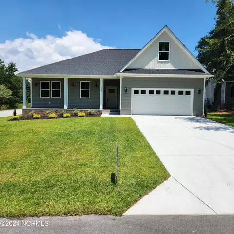 1569 Eyota Dr SW, Ocean Isle Beach, NC 28469