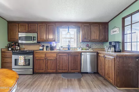 2395 Cayton Rd, Chocowinity, NC 27817 photo 15