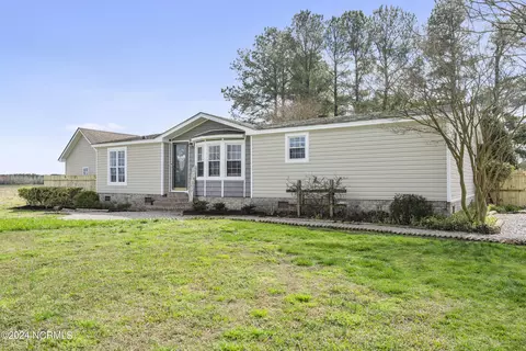 2395 Cayton Rd, Chocowinity, NC 27817 photo 4