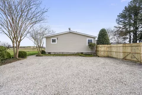 2395 Cayton Rd, Chocowinity, NC 27817 photo 6