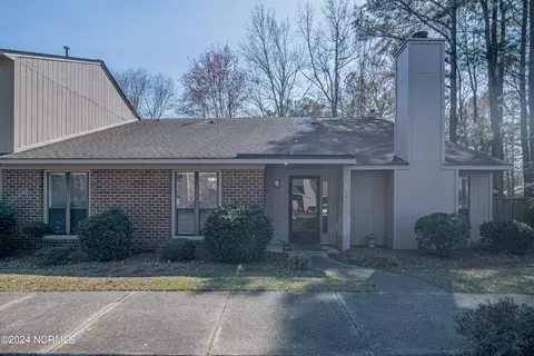 153 Pine Branches Close, Winterville, NC 28590