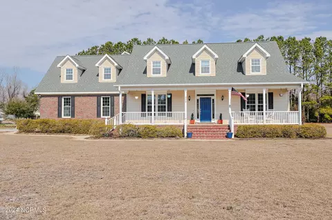 229 Mare Pond Pl, Hampstead, NC 28443 photo 2