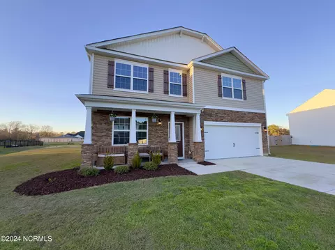 108 Featherstone Ln, New Bern, NC 28562
