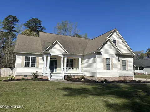 105 Westerly Rd, New Bern, NC 28560