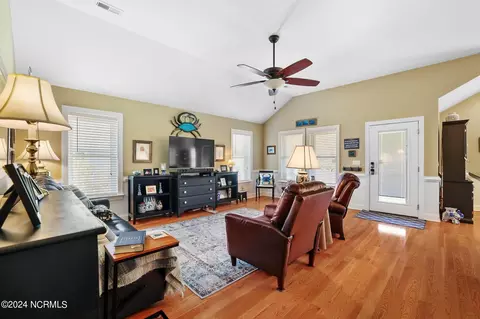 217 Quail Ln, Kill Devil Hills, NC 27948 photo 7